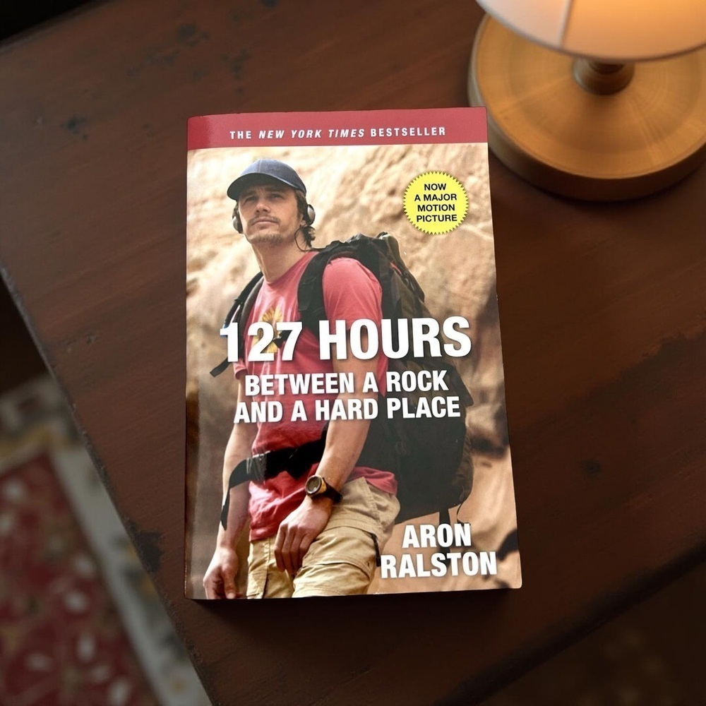 🌷2 for $15🌷 127 Hours: Between a Rock and a Hard Place Book